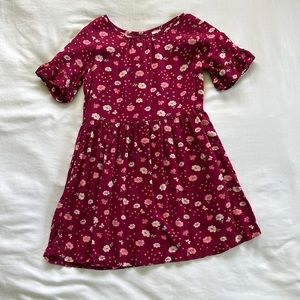 Carter’s 4t burgundy floral dress with buttons at the back